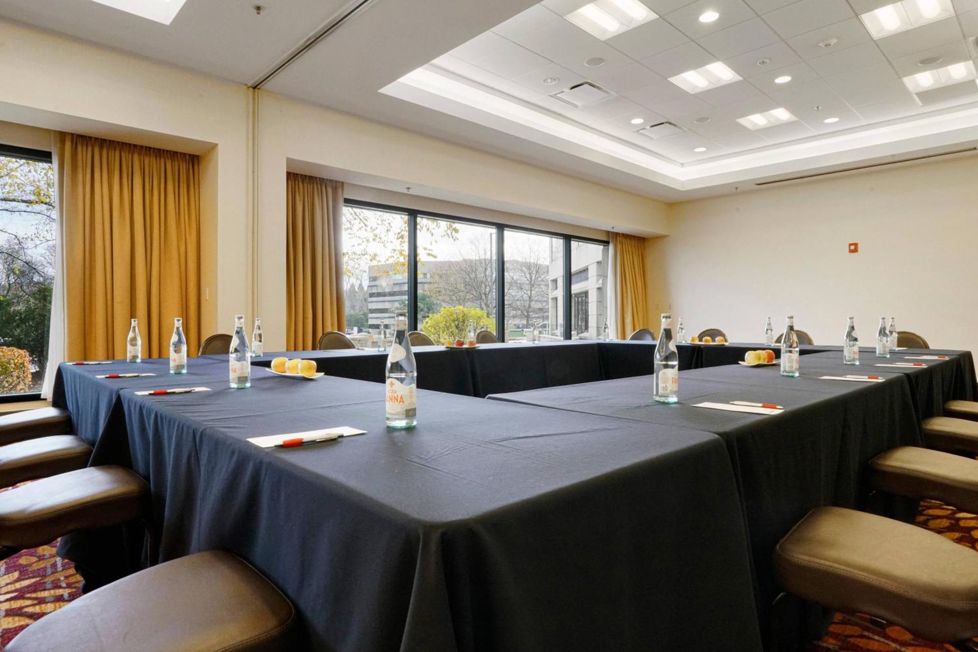 Chicago Marriott Naperville Ngoại thất bức ảnh