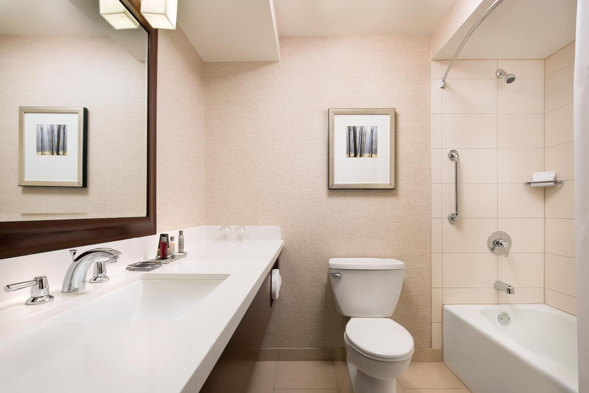 Chicago Marriott Naperville Ngoại thất bức ảnh